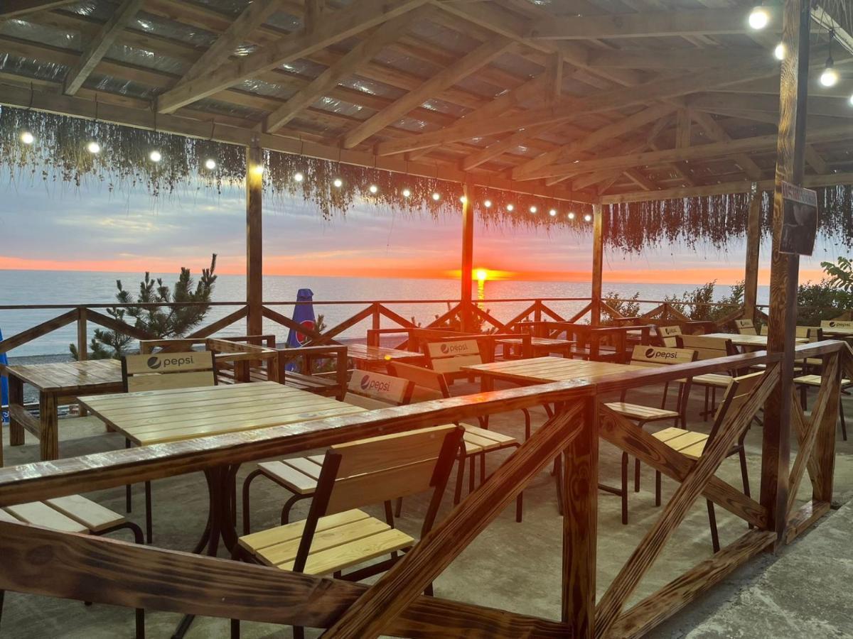 קובולטי Hotel Black Sea מראה חיצוני תמונה